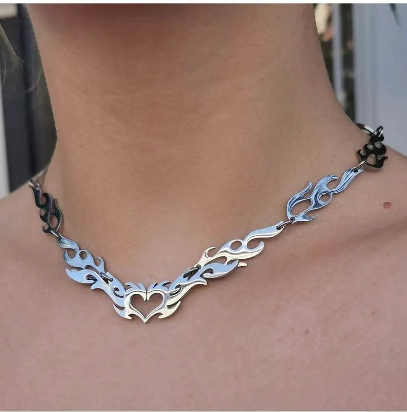 eGirl Webcore Aesthetic Flame Heart Necklace - Image 4