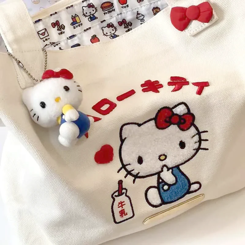 Hello Kitty Vintage Canvas Bag - Image 4