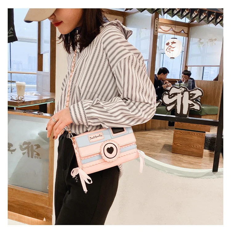 Kawaii Dream Camera Handbag - Image 10