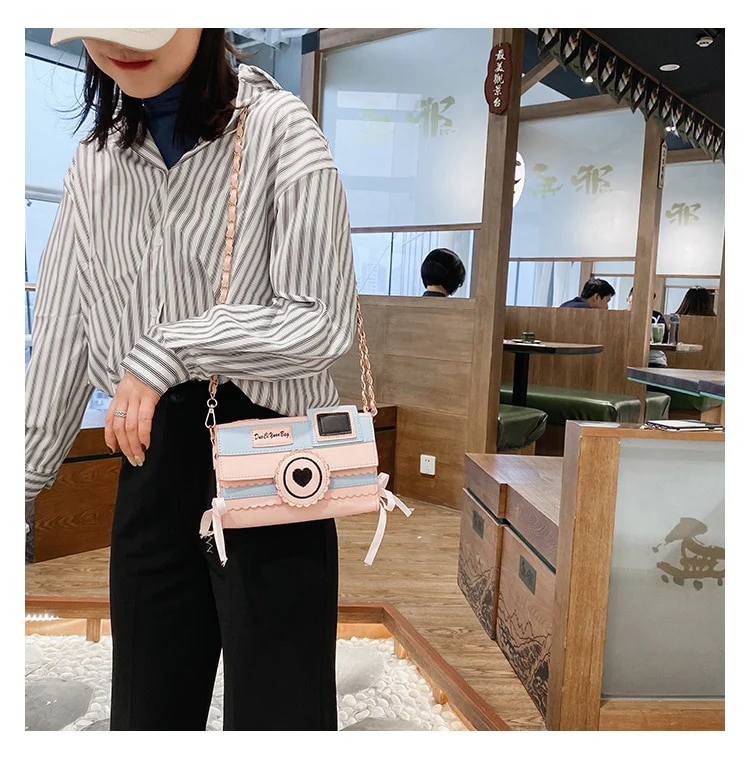 Kawaii Dream Camera Handbag - Image 15