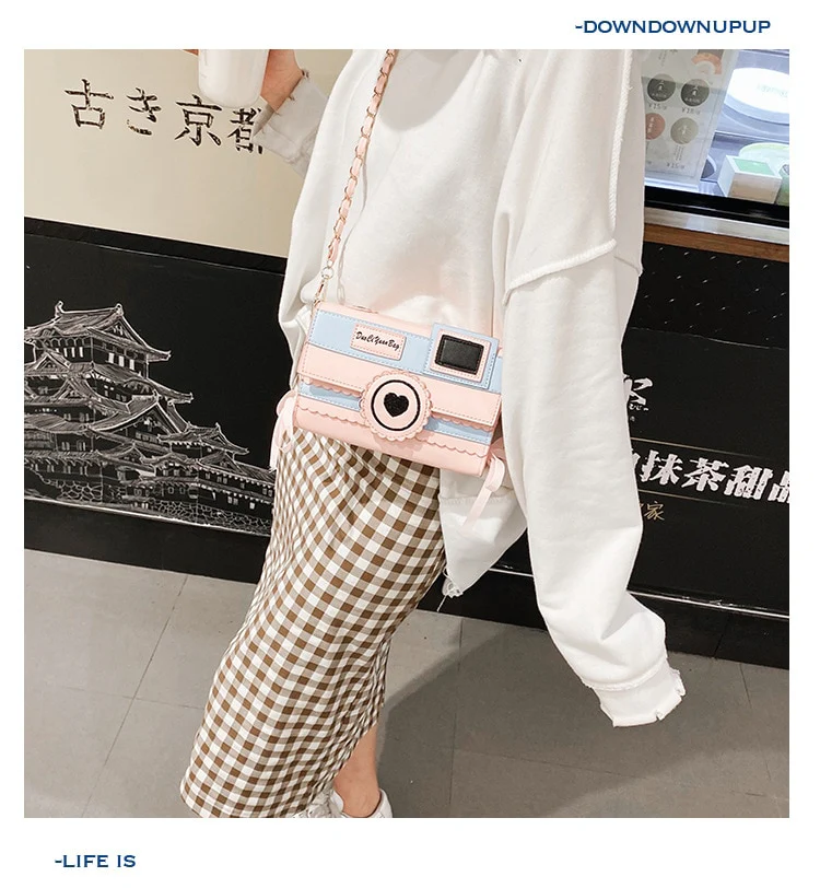 Kawaii Dream Camera Handbag - Image 9