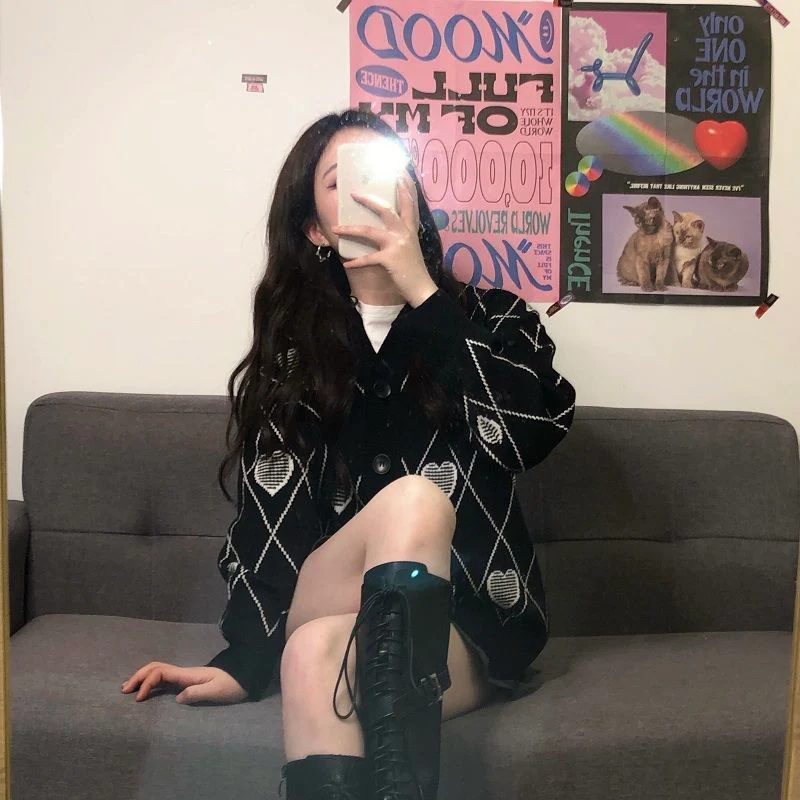 Knitted Cardigan Argyle Heart Sweater - Image 35