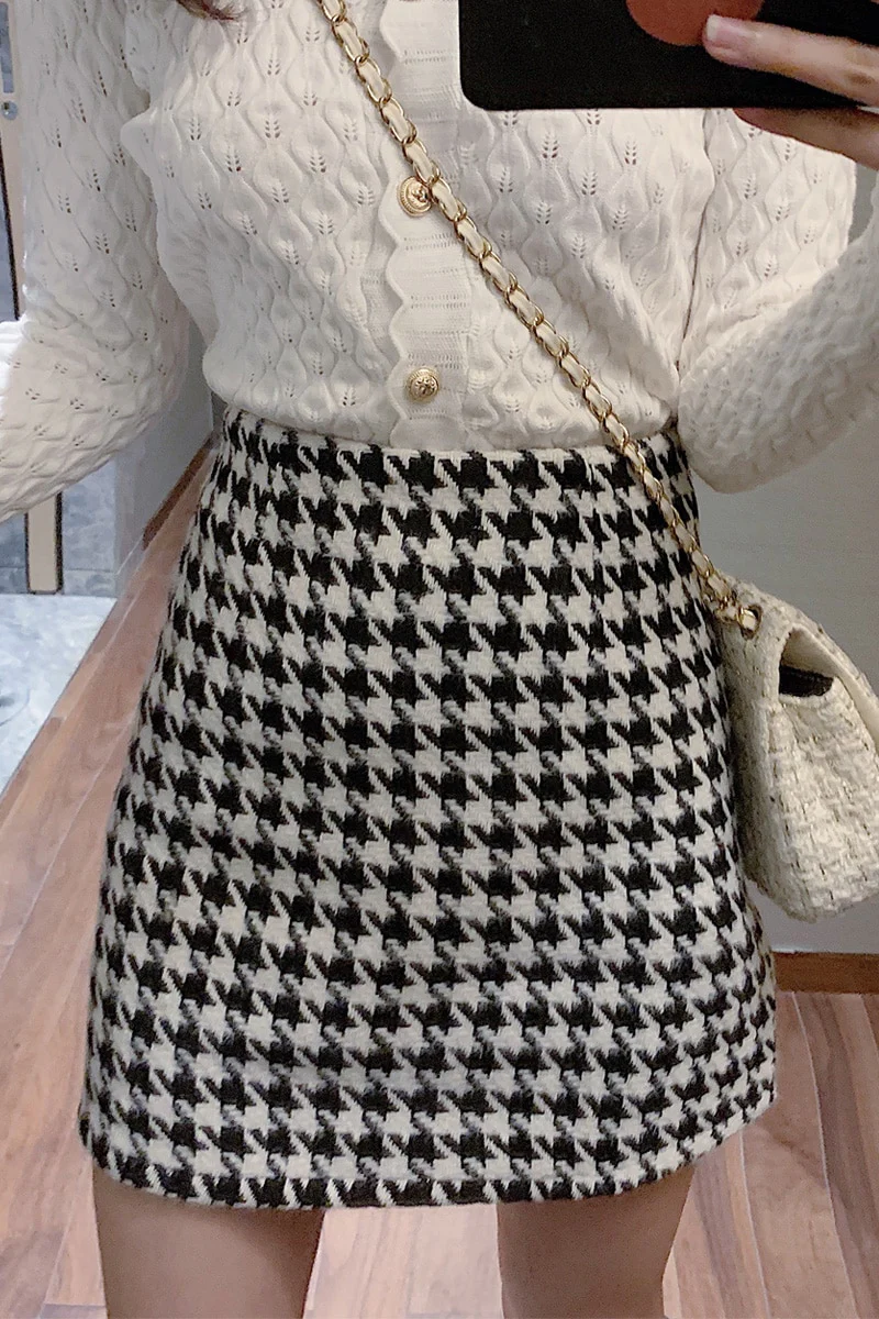 Retro Houndstooth Woolen Skirt - Image 4