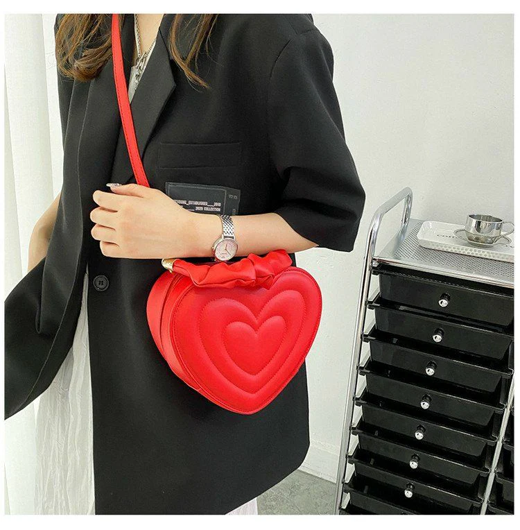 Y2K Aesthetic Retro Vintage Heart Shoulder Bag - Image 26