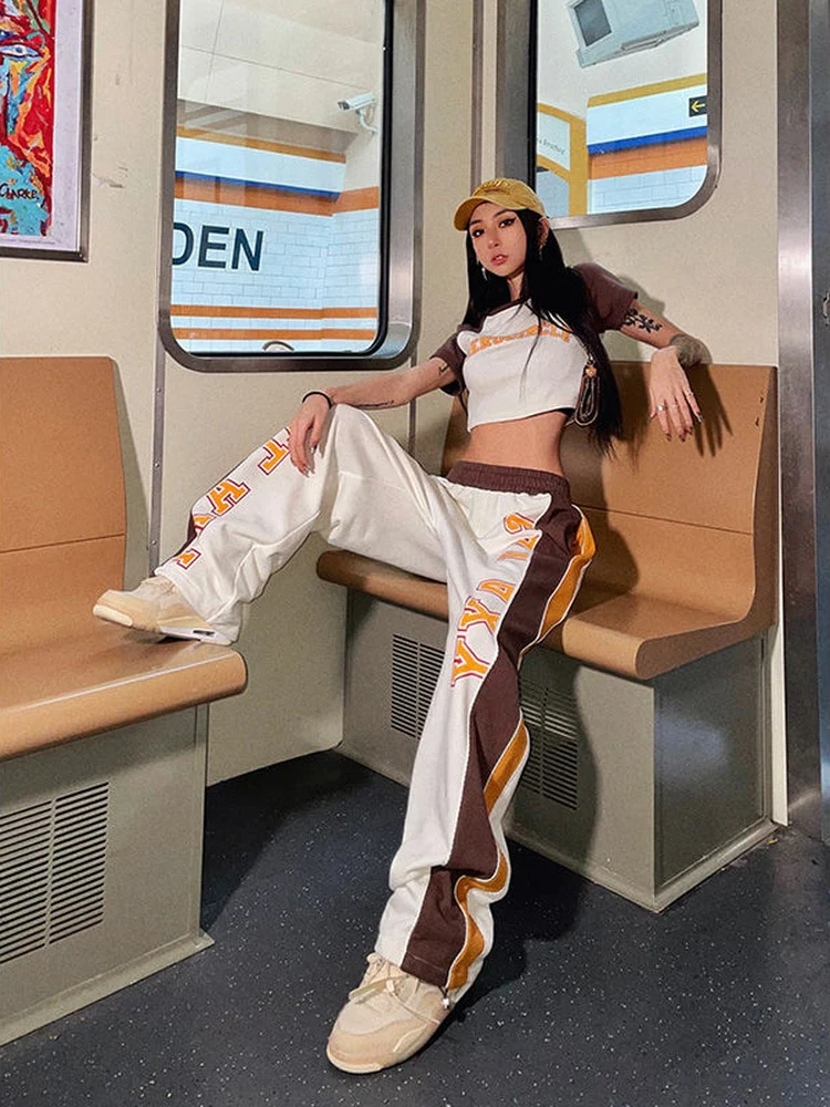 Y2K Retro Matching Set Crop Top + Pants - Image 3